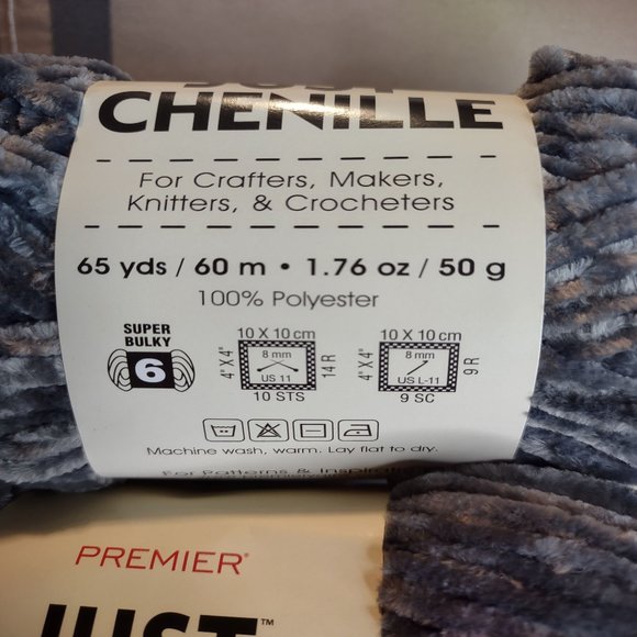 NWT Just Chenille Yarn Gray lot of 4 skeins - Picture 2 of 5